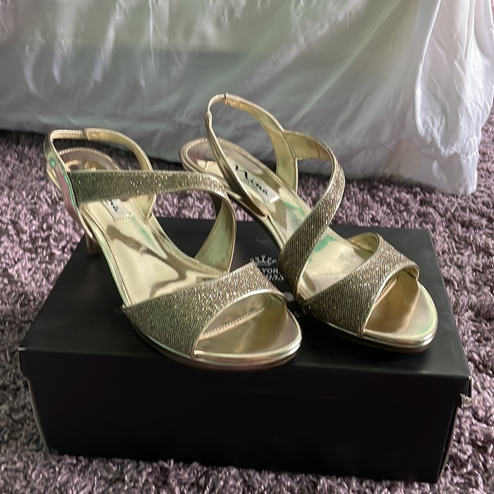 Nina platino bliss kitty heel